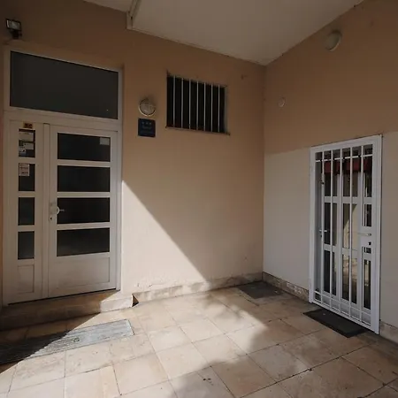 아파트먼트 마리타